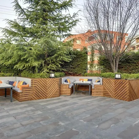 Ξενοδοχείο Leo