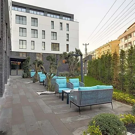 Leo 4* Bursa