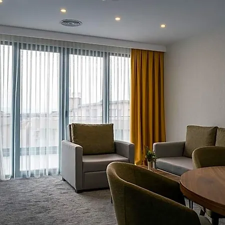 Hotel Leo Bursa